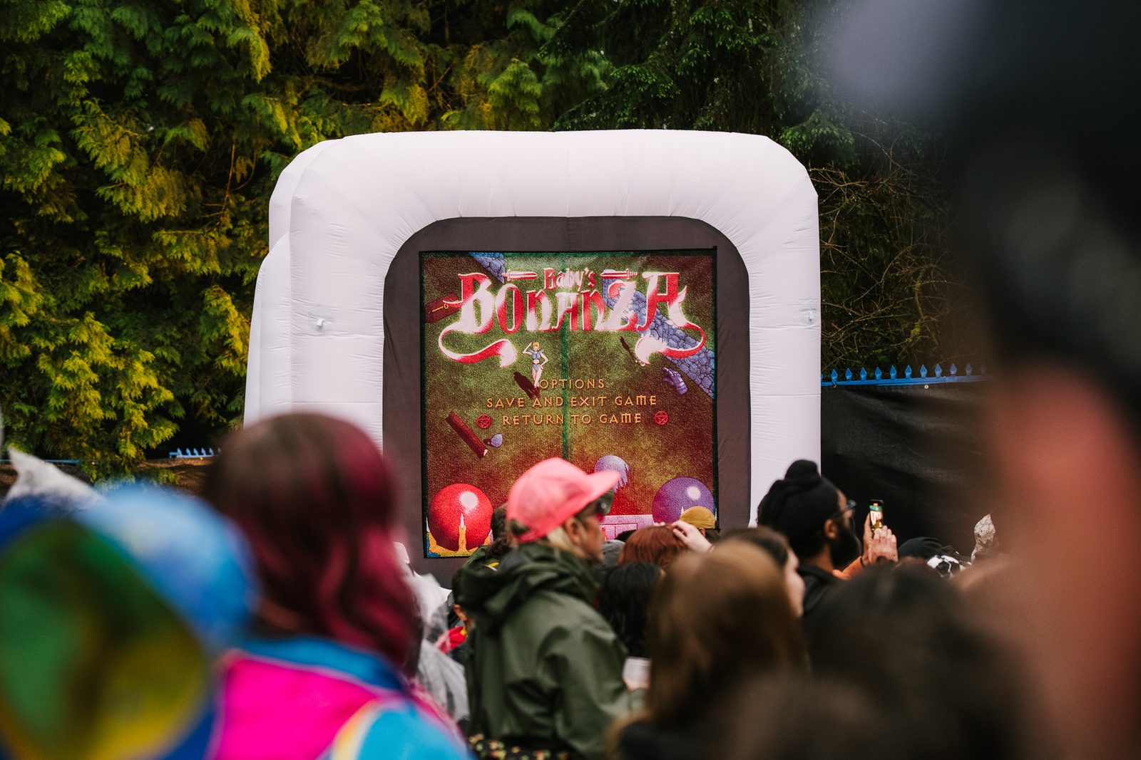 Baby's Bonanza — giant inflatable computer over the crowd, event design by Rader Turner
